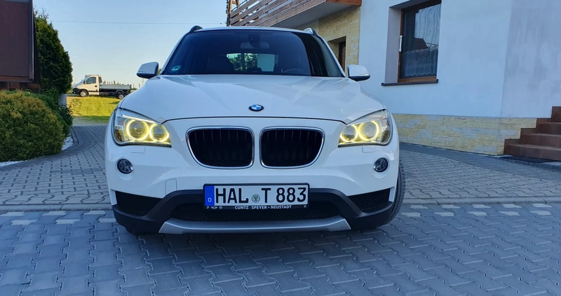 BMW X1 cena 38900 przebieg: 209000, rok produkcji 2012 z Zelów małe 781